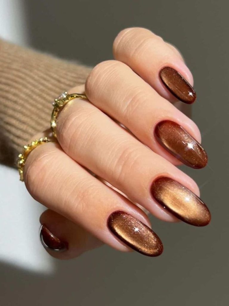 unghii cat eye magnetic