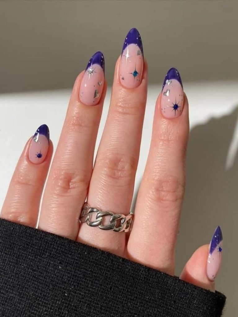 unghii french de craciun albastre