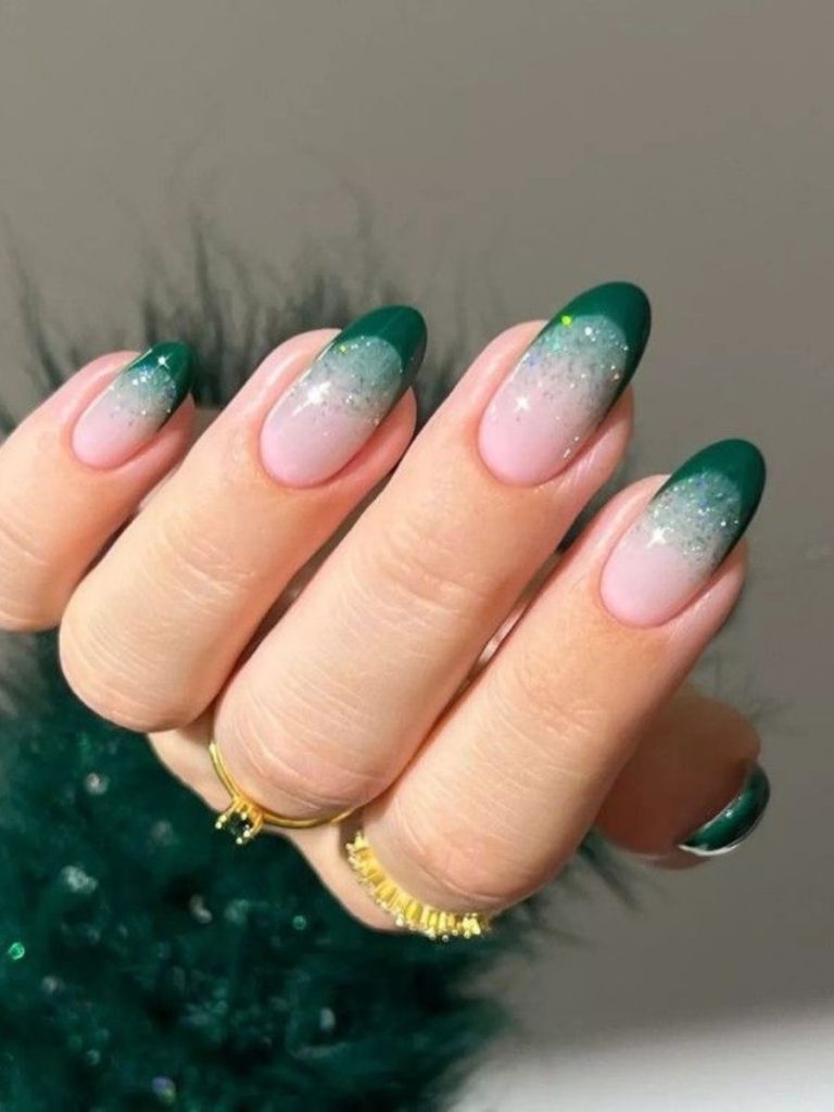unghii de craciun verzi