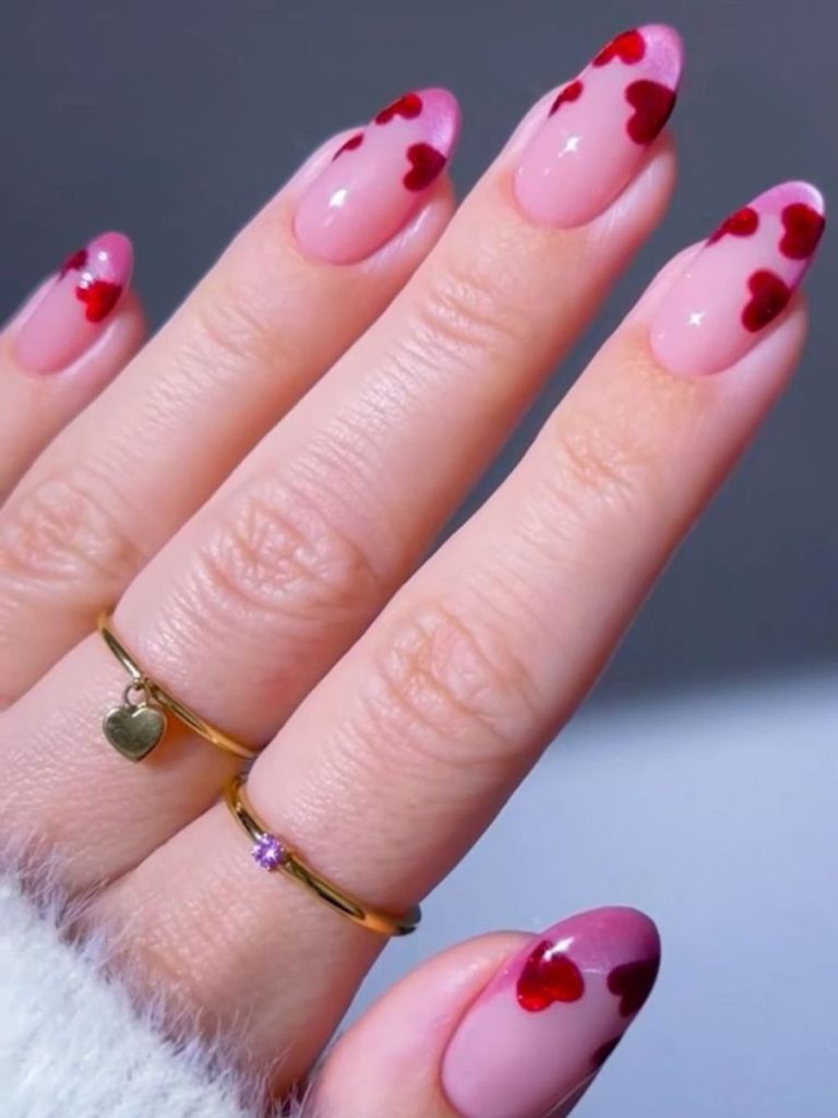 nail art pentru valentine's day