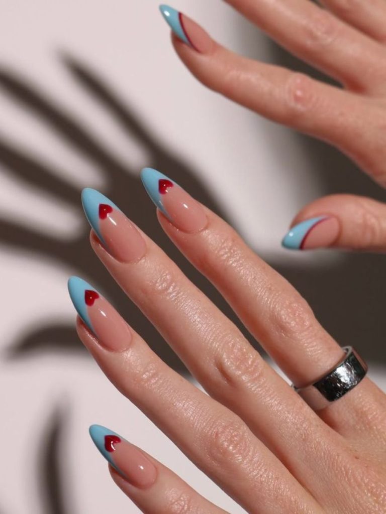 modele de unghii french valentine's day