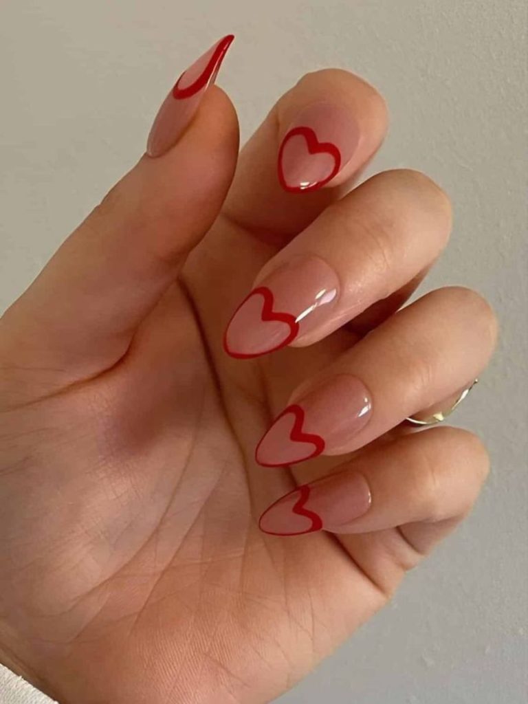 modele de unghii french valentine's day